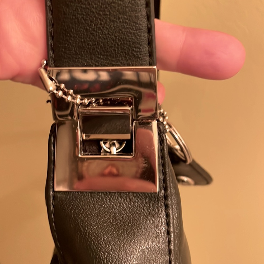 GIANI BERNINI PURSE - Picture 9 of 10
